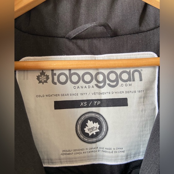 Toboggan black down jacket - Picture 12 of 12